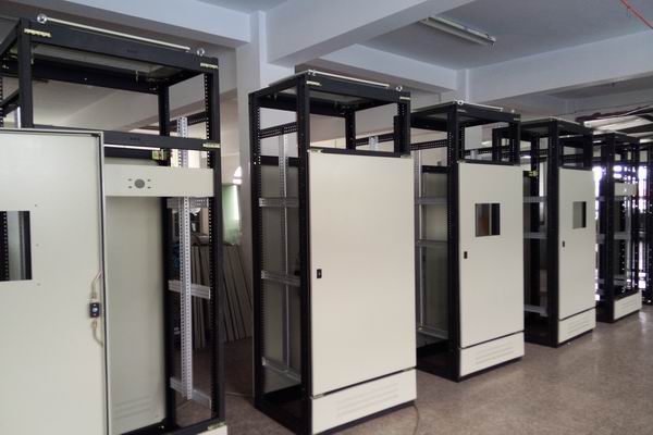 三穗配电柜-3683厂家配电柜检修需要注意的